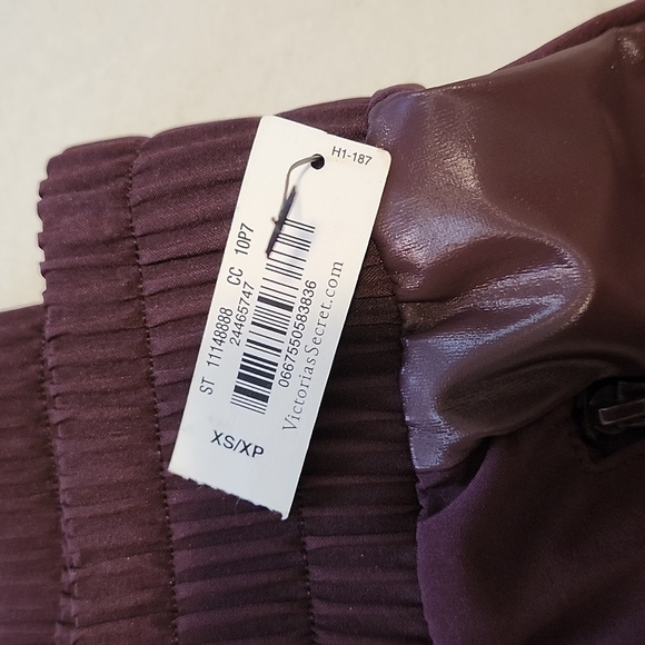 NWT Women's Victoria's Secret Sports Joggers Size XS - Picture 2 of 7